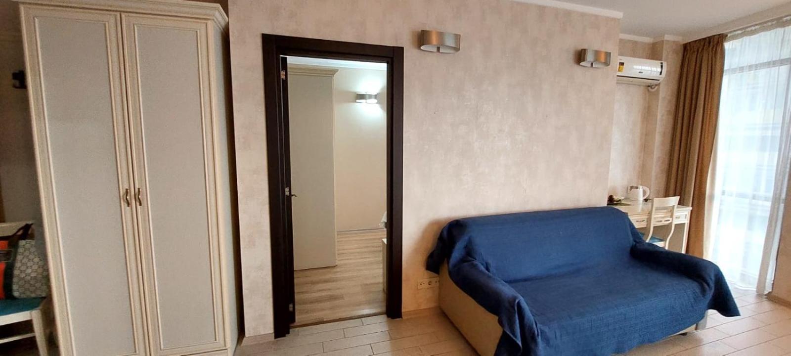 Aparthotel In Orbi Sea Towers Батуми Екстериор снимка